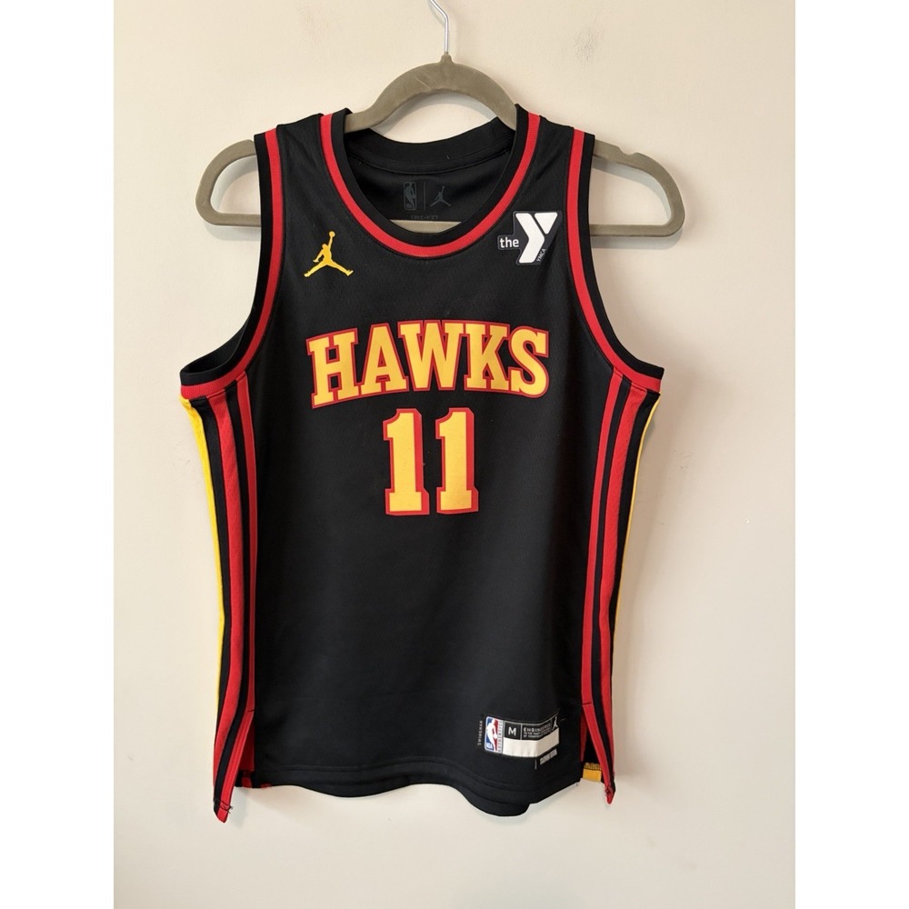 TRAE YOUNG #11 ATLANTA HAWKS JERSEY NIKE SWINGMAN STATEMENT EDN BLACK YOUTH MED